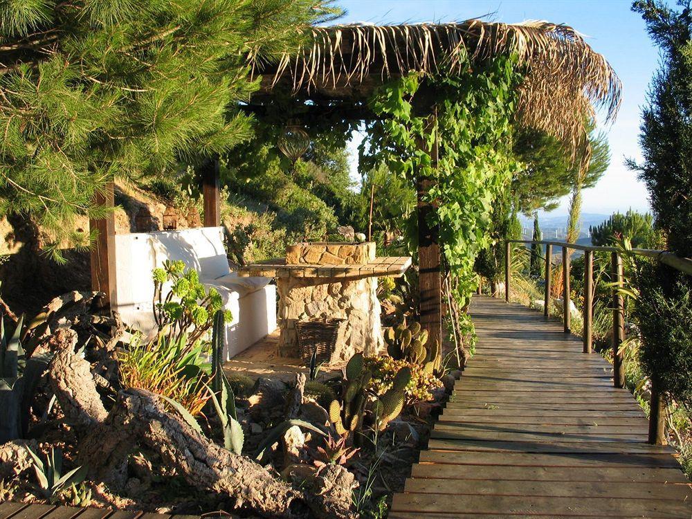 Ddg Retreat Hotel Casares Ngoại thất bức ảnh