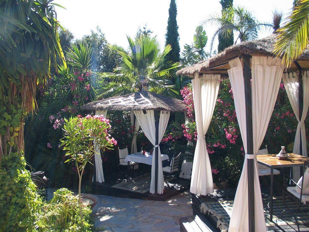 Ddg Retreat Hotel Casares Ngoại thất bức ảnh