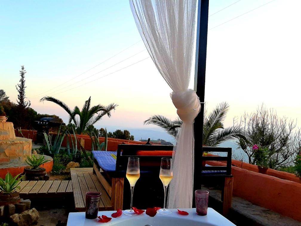 Ddg Retreat Hotel Casares Ngoại thất bức ảnh